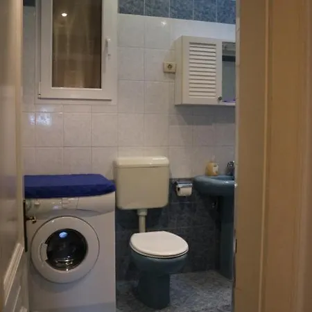 Komel Ii Apartman