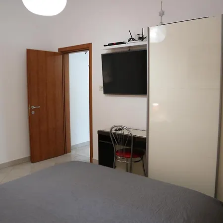 Komel Ii * Abbázia