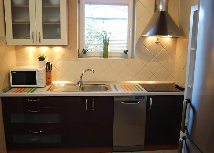 Appartement Komel Ii