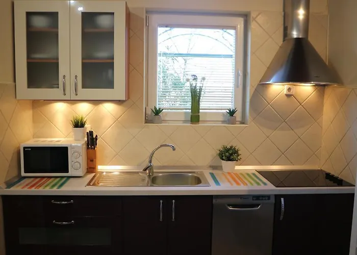 Appartement Komel Ii
