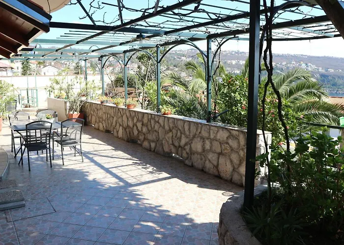 Komel Ii Appartement